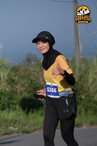 Race photo from Kelud Vertical Challenge 2024