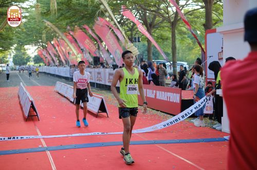 Race photo from Kediri Half Marathon 2024