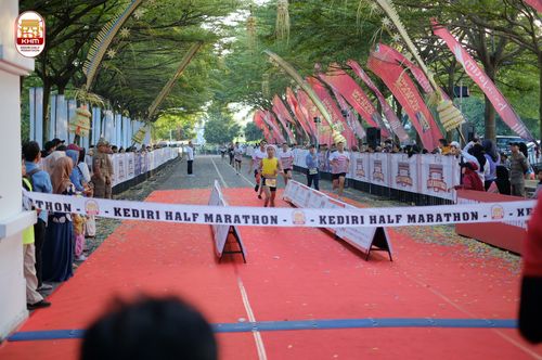 Race photo from Kediri Half Marathon 2024