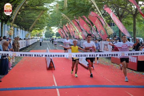 Race photo from Kediri Half Marathon 2024