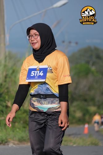 Race photo from Kelud Vertical Challenge 2024