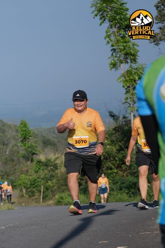Race photo from Kelud Vertical Challenge 2024