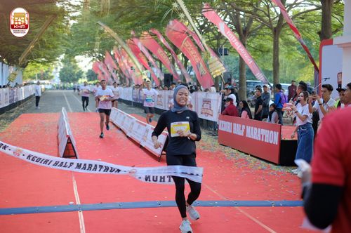 Race photo from Kediri Half Marathon 2024