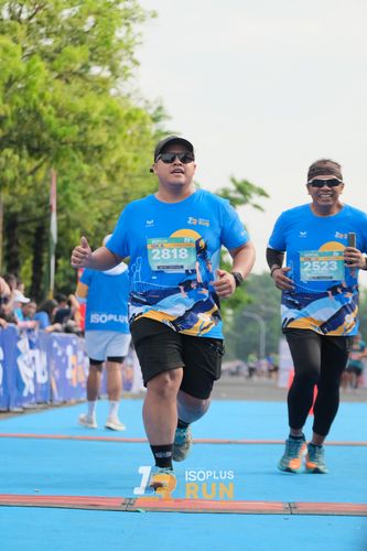 Race photo from Isoplus Run 2024 Surabaya