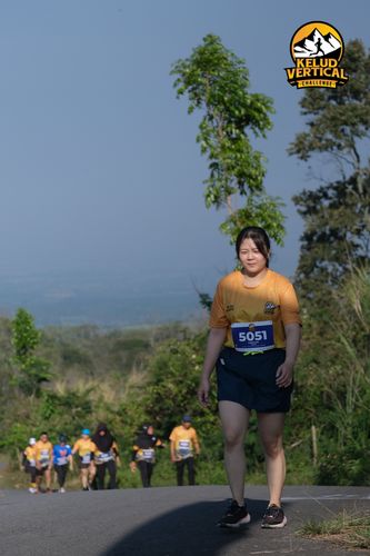 Race photo from Kelud Vertical Challenge 2024