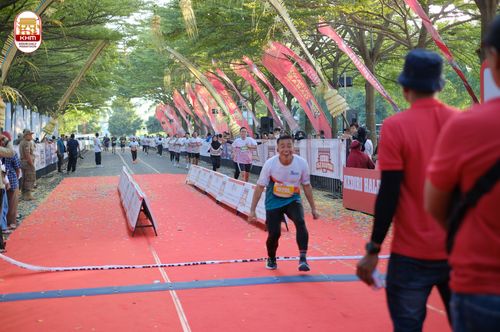 Race photo from Kediri Half Marathon 2024