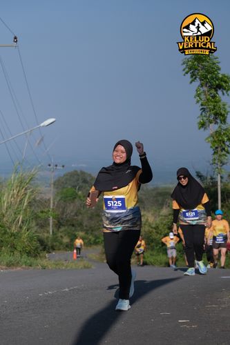 Race photo from Kelud Vertical Challenge 2024