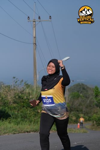 Race photo from Kelud Vertical Challenge 2024