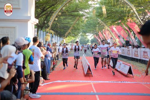Race photo from Kediri Half Marathon 2024