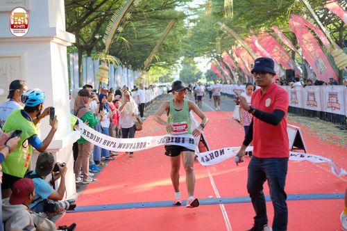 Race photo from Kediri Half Marathon 2024