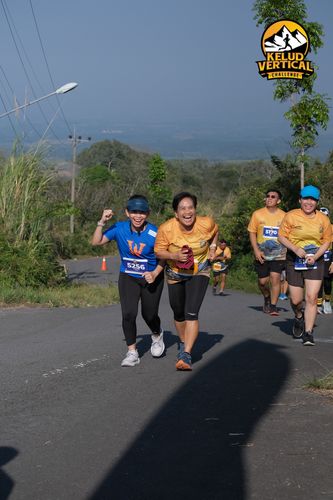 Race photo from Kelud Vertical Challenge 2024