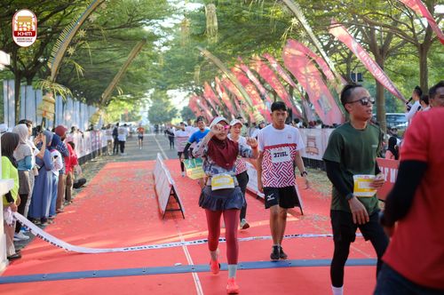 Race photo from Kediri Half Marathon 2024