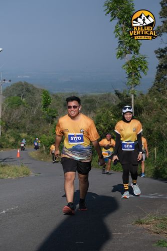 Race photo from Kelud Vertical Challenge 2024