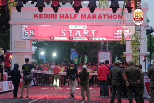 Race photo from Kediri Half Marathon 2025