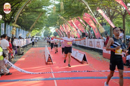 Race photo from Kediri Half Marathon 2024