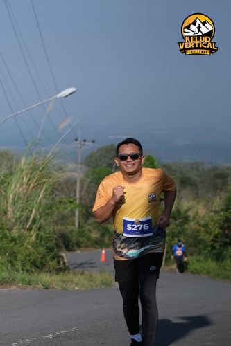 Race photo from Kelud Vertical Challenge 2024