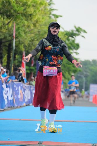 Race photo from Isoplus Run 2024 Surabaya