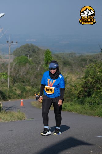 Race photo from Kelud Vertical Challenge 2024