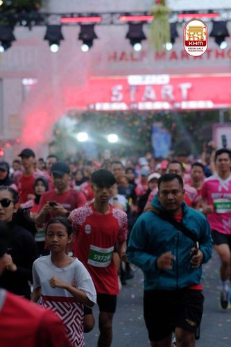 Race photo from Kediri Half Marathon 2025