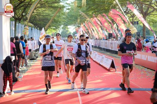 Race photo from Kediri Half Marathon 2024