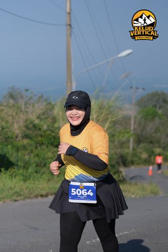 Race photo from Kelud Vertical Challenge 2024