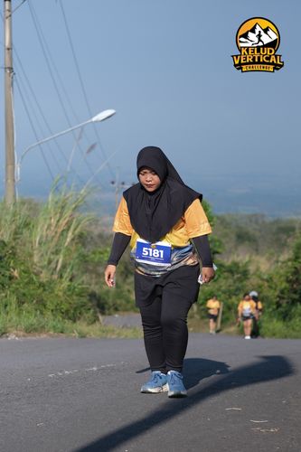 Race photo from Kelud Vertical Challenge 2024