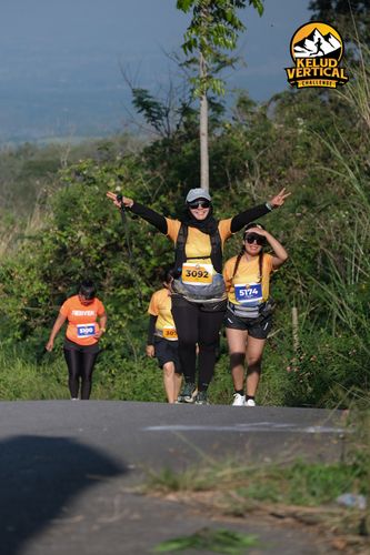 Race photo from Kelud Vertical Challenge 2024