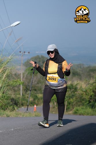 Race photo from Kelud Vertical Challenge 2024