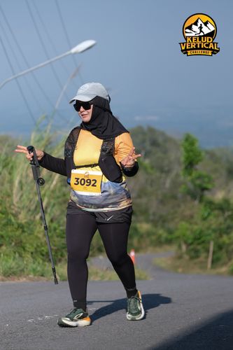 Race photo from Kelud Vertical Challenge 2024