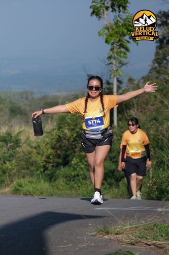 Race photo from Kelud Vertical Challenge 2024