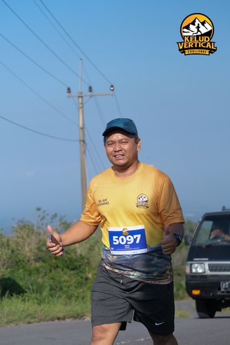 Race photo from Kelud Vertical Challenge 2024