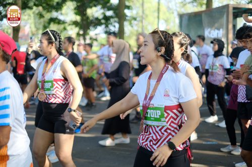 Race photo from Kediri Half Marathon 2024