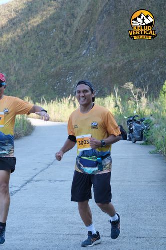 Race photo from Kelud Vertical Challenge 2024