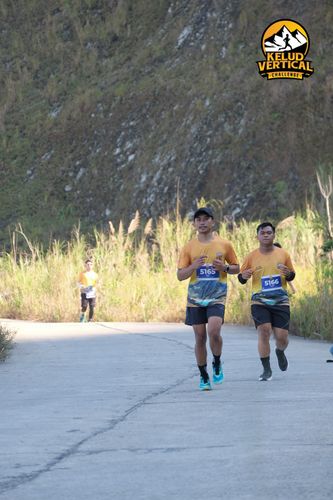 Race photo from Kelud Vertical Challenge 2024