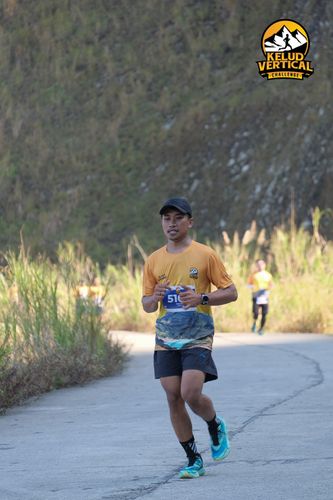 Race photo from Kelud Vertical Challenge 2024