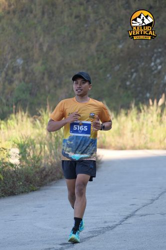 Race photo from Kelud Vertical Challenge 2024