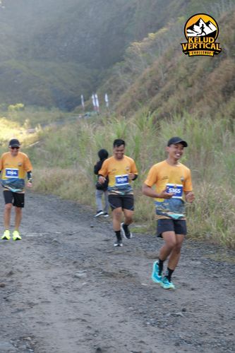 Race photo from Kelud Vertical Challenge 2024