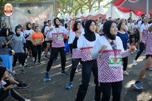 Race photo from Kediri Half Marathon 2024