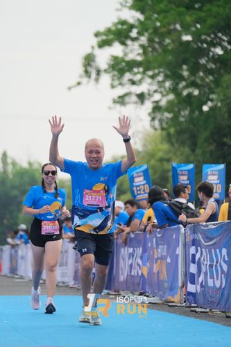 Race photo from Isoplus Run 2024 Surabaya
