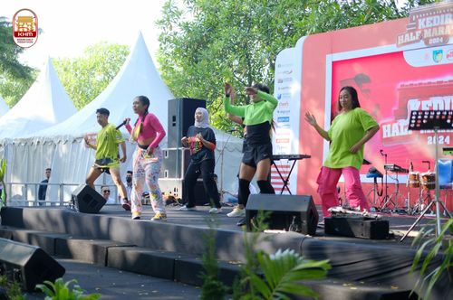Race photo from Kediri Half Marathon 2024