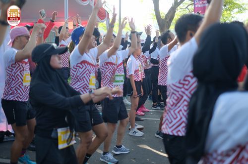 Race photo from Kediri Half Marathon 2024