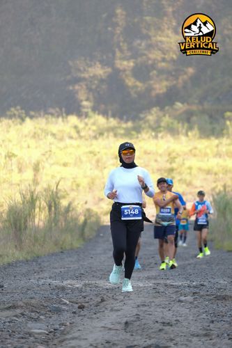 Race photo from Kelud Vertical Challenge 2024