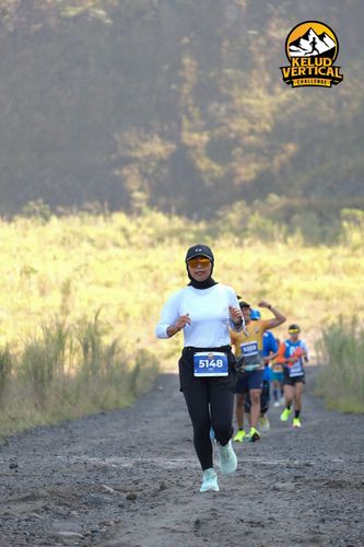 Race photo from Kelud Vertical Challenge 2024