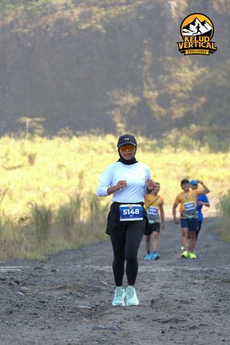 Race photo from Kelud Vertical Challenge 2024