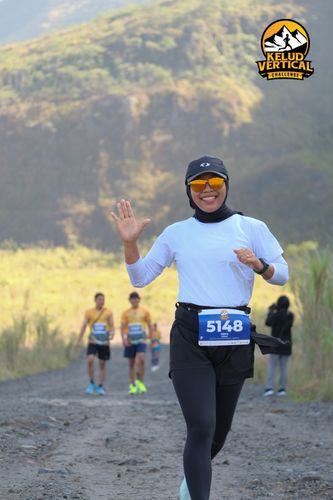 Race photo from Kelud Vertical Challenge 2024