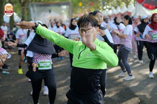 Race photo from Kediri Half Marathon 2024