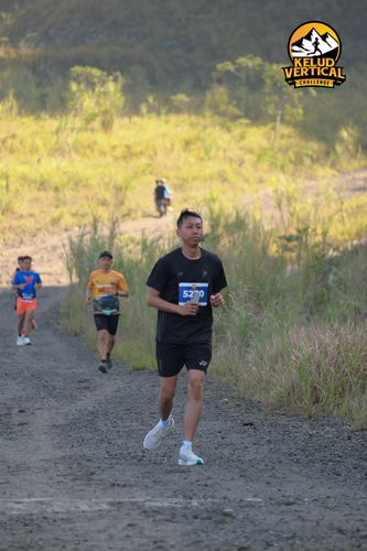 Race photo from Kelud Vertical Challenge 2024