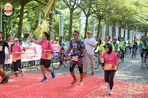 Race photo from Kediri Half Marathon 2024