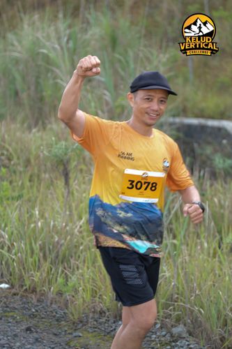 Race photo from Kelud Vertical Challenge 2024