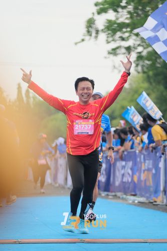 Race photo from Isoplus Run 2024 Surabaya